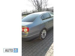 Gri Utilizat 2006 VW Passat Berlinǎ | 3.500 EUR (Puțin scump)