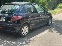 Utilizat 2006 Peugeot 206 Hatchback | 3.000 EUR