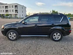Culoarenegru Utilizat 2012 Mitsubishi Outlander Intense SUV | 8.000 EUR (Preț OK)
