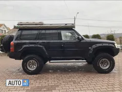 Utilizat 2006 Nissan Patrol SUV | 20.000 EUR