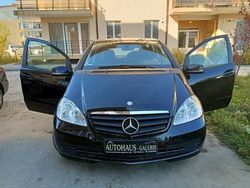 Utilizat 2011 Mercedes A160 | 2.950 EUR (Preț bun)