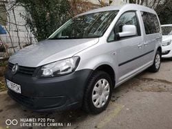 Argintiu Utilizat 2012 VW Caddy Life Monovolum | 6.900 EUR (Puțin scump)