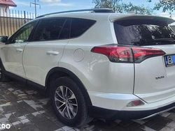 Culoarealb Utilizat 2017 Toyota RAV4 Hybrid Luxury SUV | 17.500 EUR (Preț bun)