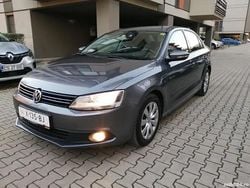 Utilizat 2012 VW Jetta Berlinǎ | 5.850 EUR (Preț OK)