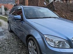 Utilizat 2010 Mercedes 220 Berlinǎ | 8.500 EUR