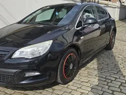 Negru Utilizat 2012 Opel Astra GTC Sport Hatchback | 4.000 EUR