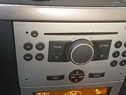 Verde Utilizat 2006 Opel Meriva Monovolum | 1.400 EUR