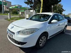 Utilizat 2011 Renault Fluence Berlinǎ | 3.200 EUR