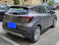 Utilizat 2022 Renault Captur SUV | 18.950 EUR