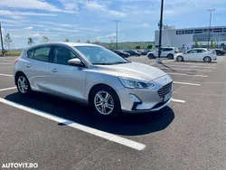 Gri Utilizat 2018 Ford Focus Trend Hatchback | 10.950 EUR (Scump)