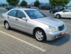 Mercedes C180