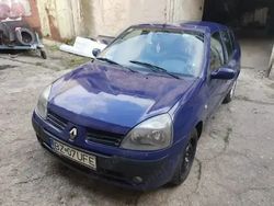 Albastru Utilizat 2005 Renault Clio Symbol Berlinǎ | 3.200 EUR