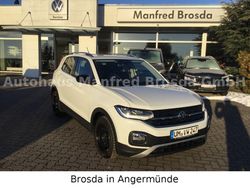 Utilizat 2022 VW T-Cross Style SUV | 25.442 EUR (Scump)