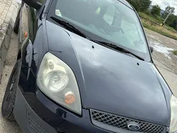 Albastru Utilizat 2007 Ford Fiesta Hatchback | 2.000 EUR (Preț OK)