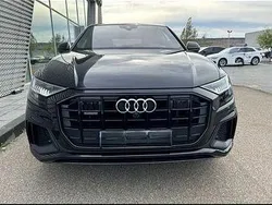 Culoarenegru Utilizat 2019 Audi Q8 SUV | 48.000 EUR (Preț bun)