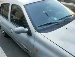 Utilizat 2003 Renault Clio II Berlinǎ | 600 EUR