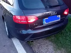 Utilizat 2009 Audi A4 Berlinǎ | 6.000 EUR