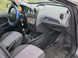 Utilizat 2006 Ford Fiesta Hatchback | 1.500 EUR (Preț OK)