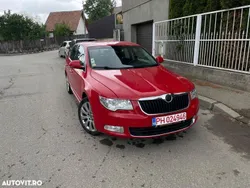 Rosu Utilizat 2008 Skoda Superb Elegance Break | 4.499 EUR (Preț bun)