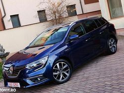 Culoarealbastru Utilizat 2018 Renault Mégane GrandTour Bose Edition Break | 8.999 EUR (Preț OK)