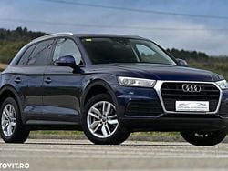 Culoarealbastru Utilizat 2018 Audi Q5 Premium SUV | 21.499 EUR