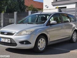 Culoareargint Utilizat 2008 Ford Focus Trend Berlinǎ | 2.200 EUR (Preț OK)