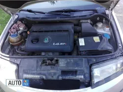 Gri Utilizat 2002 Skoda Fabia Hatchback | 1.400 EUR (Preț bun)