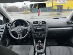 Utilizat 2010 VW Golf VI Berlinǎ | 4.000 EUR