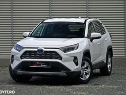 Alb Utilizat 2021 Toyota RAV4 Hybrid SUV | 23.390 EUR (Preț bun)