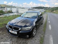 Culoarenegru Utilizat 2010 BMW 320 Efficient Dynamics Berlinǎ | 5.299 EUR (Preț OK)
