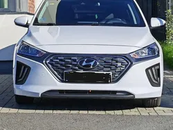 Alb Utilizat 2021 Hyundai Ioniq Berlinǎ | 12.990 EUR (Super Preț)
