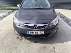 Culoaregri Utilizat 2011 Opel Astra Cosmo Break | 2.550 EUR (Super Preț)