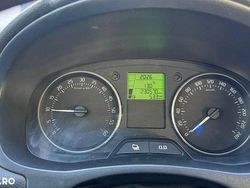 Culoarealb Utilizat 2011 Skoda Roomster Ambition Monovolum | 3.000 EUR