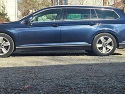 Albastru Utilizat 2016 VW Passat Highline Break | 11.000 EUR (Preț bun)