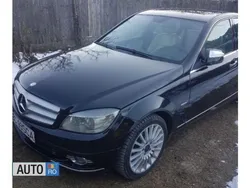 Negru Utilizat 2008 Mercedes C220 Berlinǎ | 7.300 EUR (Scump)