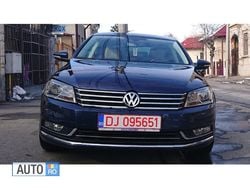 Albastru Utilizat 2014 VW Passat Berlinǎ | 12.500 EUR (Scump)