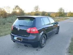 Utilizat 2005 VW Golf V Hatchback | 1.399 EUR (Super Preț)