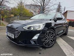 Culoarenegru Utilizat 2018 Ford Focus Titanium Berlinǎ | 11.450 EUR (Preț OK)