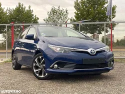 Culoarealbastru Utilizat 2017 Toyota Auris Hybrid Design Hatchback | 11.400 EUR (Preț OK)