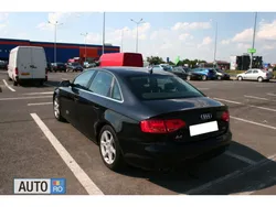 Negru Utilizat 2012 Audi A4 Berlinǎ | 13.900 EUR
