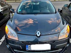 Culoarenegru Utilizat 2011 Renault Mégane GrandTour Bose Edition Break | 4.800 EUR (Preț OK)