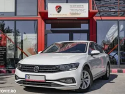 Alb Utilizat 2019 VW Passat Berlinǎ | 15.499 EUR (Preț OK)