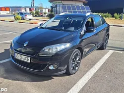 Culoarenegru Utilizat 2013 Renault Mégane GrandTour Dynamique Break | 4.850 EUR (Preț OK)