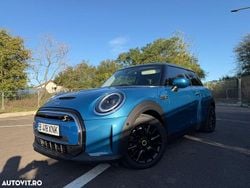 Culoarealbastru Utilizat 2022 Mini Cooper SE Hatchback | 19.888 EUR