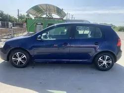 Utilizat 2005 VW Golf V Hatchback | 2.000 EUR (Preț bun)