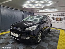 Negru Utilizat 2016 Ford Kuga Trend SUV | 10.290 EUR (Preț bun)