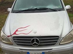 Utilizat 2004 Mercedes Viano Monovolum | 3.200 EUR (Preț bun)