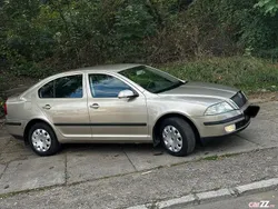 Auriu Utilizat 2006 Skoda Octavia Berlinǎ | 2.950 EUR (Preț OK)