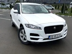 Alb Utilizat 2017 Jaguar F-Pace Pure SUV | 19.000 EUR