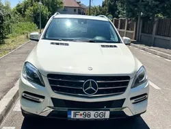 Alb Utilizat 2012 Mercedes ML350 SUV | 16.500 EUR